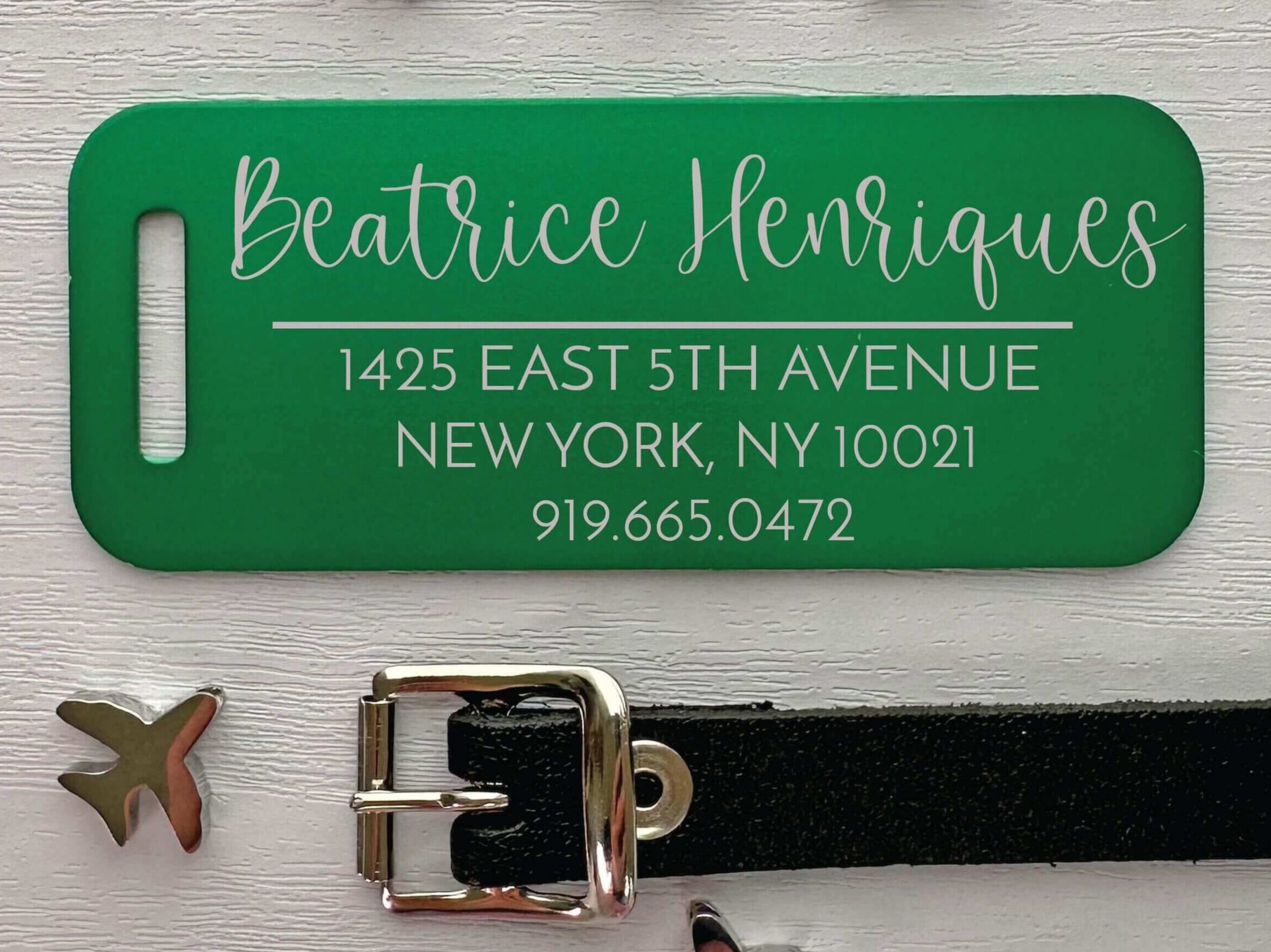 Green luggage ID tag with custom engraving and leather strap