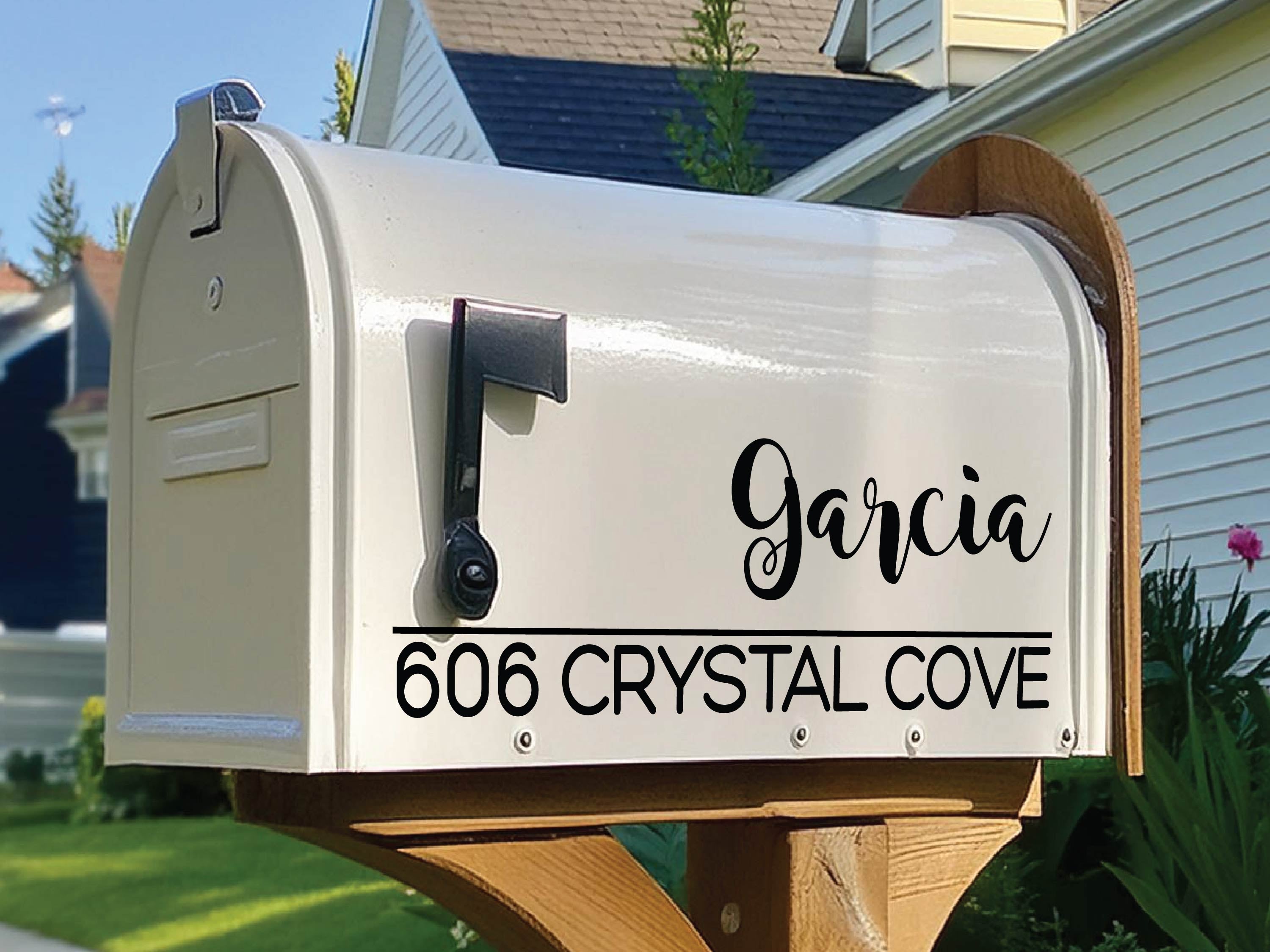 Personalized address decal with family name and street number
