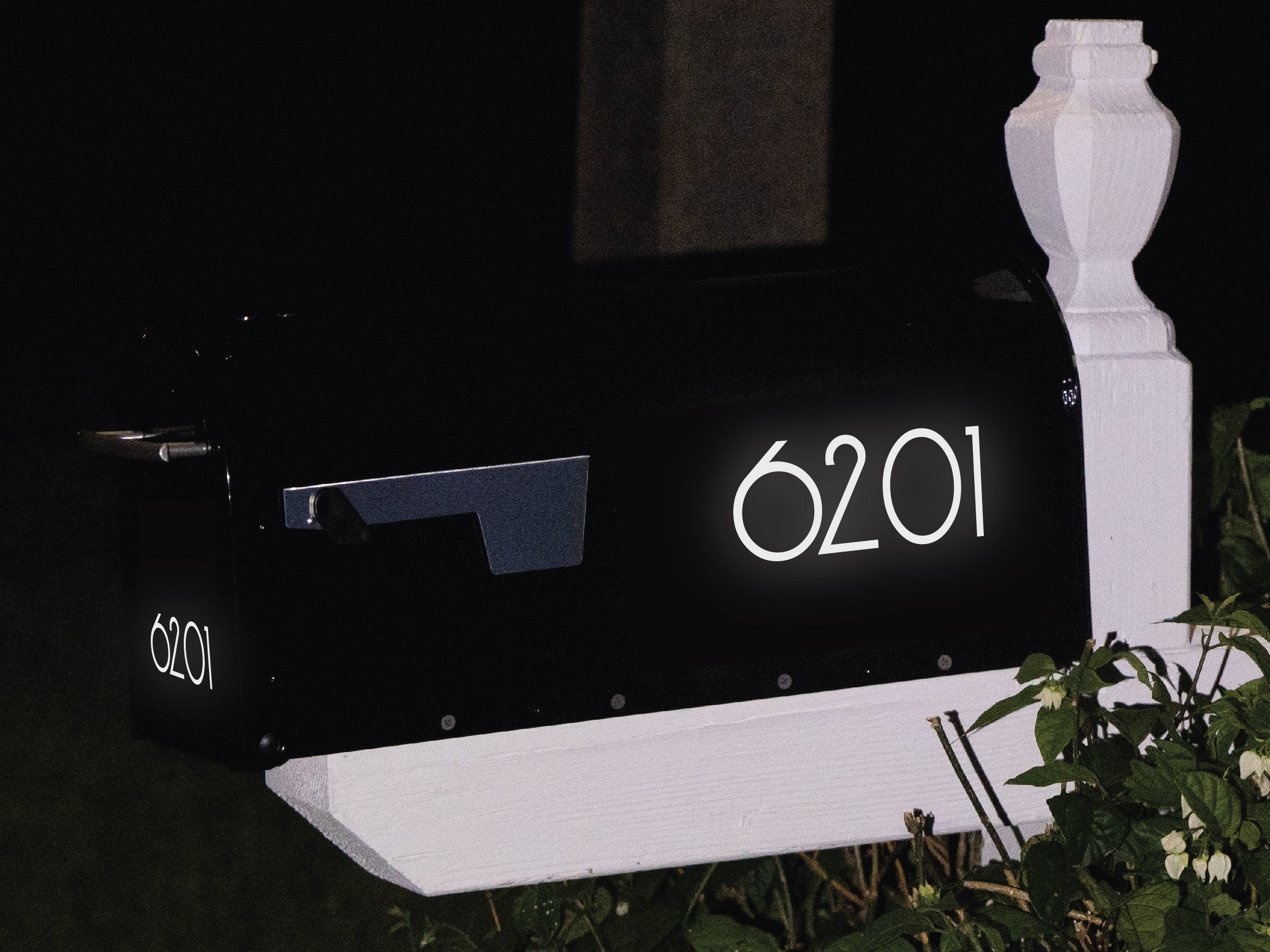 High-Contrast Reflective Mailbox Decal Night View
